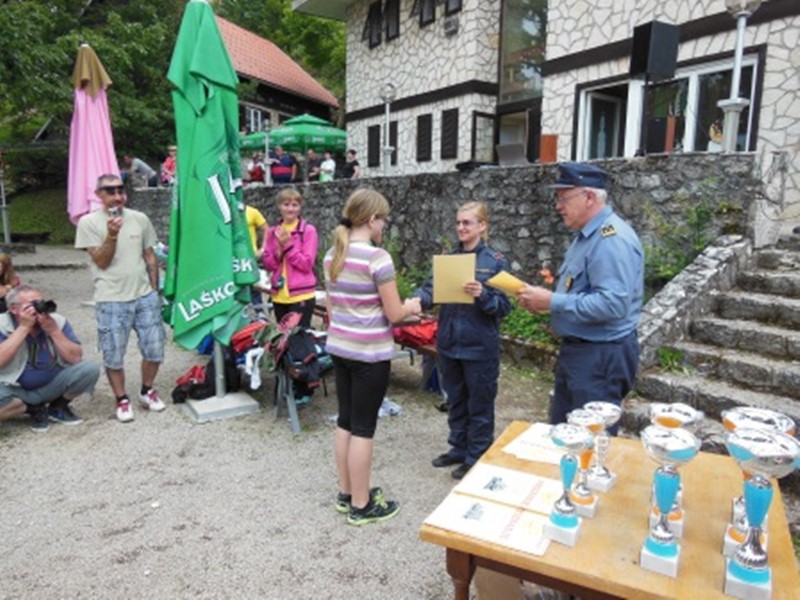 Srečanje mladine na Lisci 2014 050.JPG